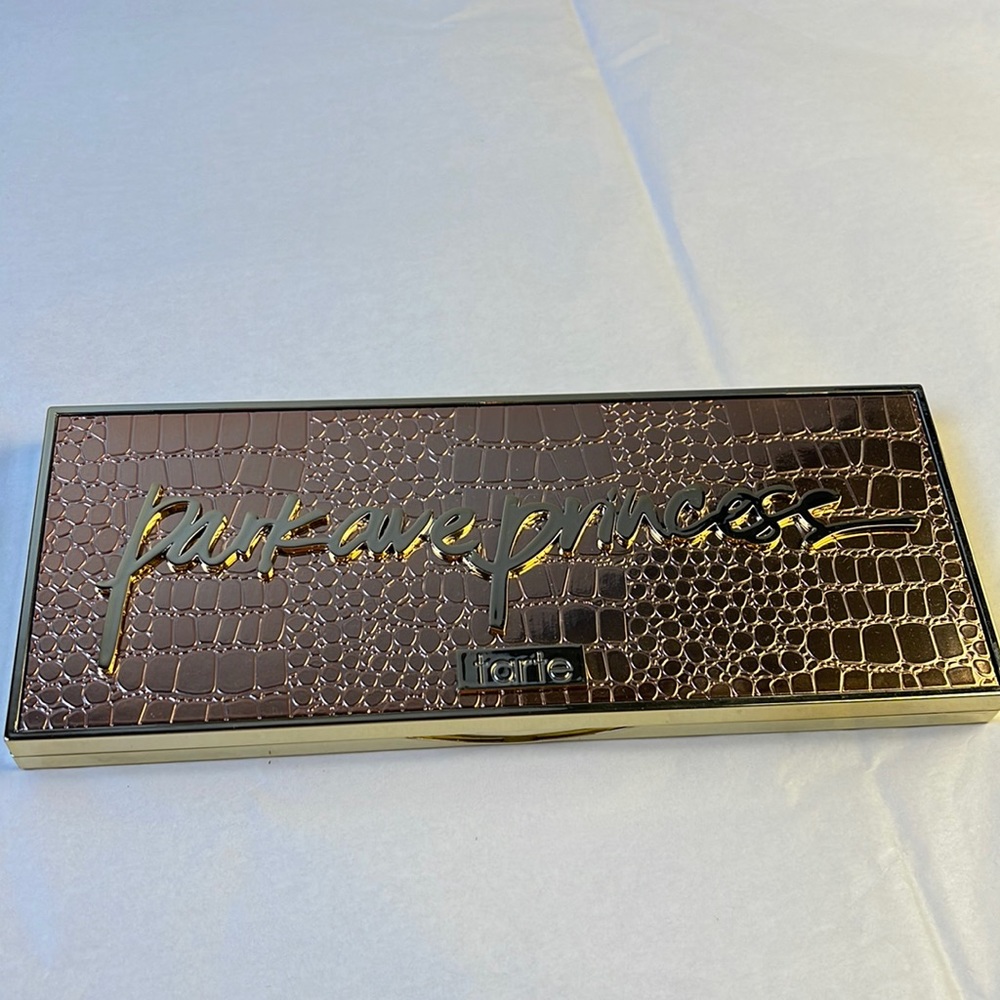 Tarte park ave princess contour palette